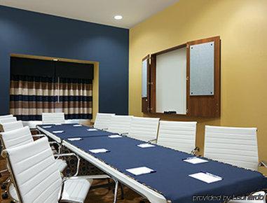 温德姆华盛顿/麦道兰麦克罗套房酒店 外观 照片